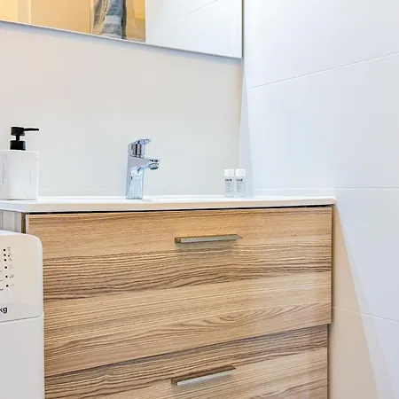 6 Personnes Climatises Proche 아파트