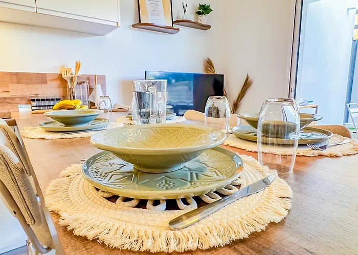 Apartment 6 Personnes Climatises Proche *