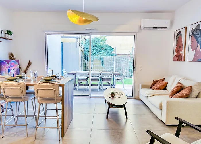 6 Personnes Climatises Proche Marseillan (Herault)