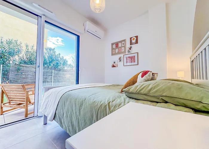 6 Personnes Climatises Proche Apartment