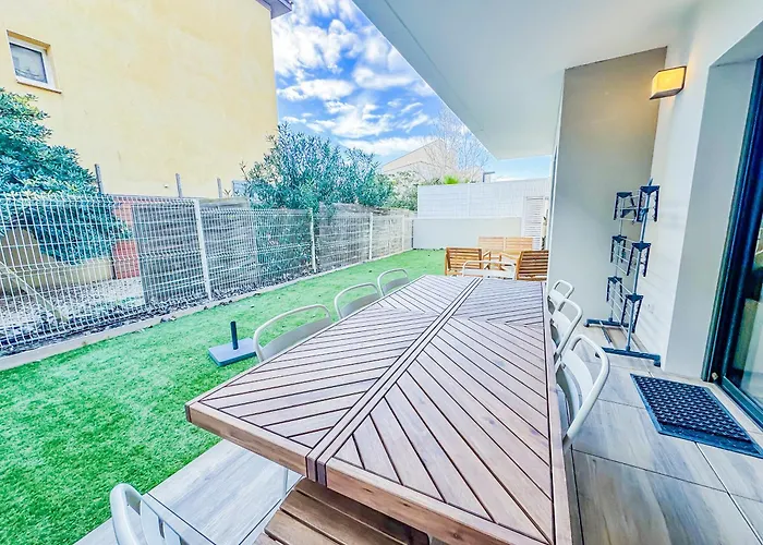 Apartment 6 Personnes Climatises Proche